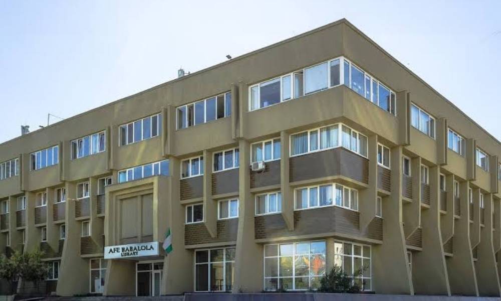Successfully completed commercial building in Abuja